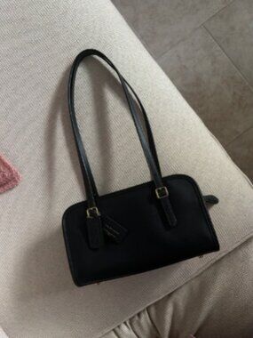 Coach Originals Swing Zip Bag 20 in Brass/Black Glovetanned Leather NWT